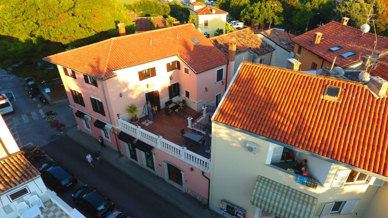 Villa Hasi Poreč Buitenkant foto