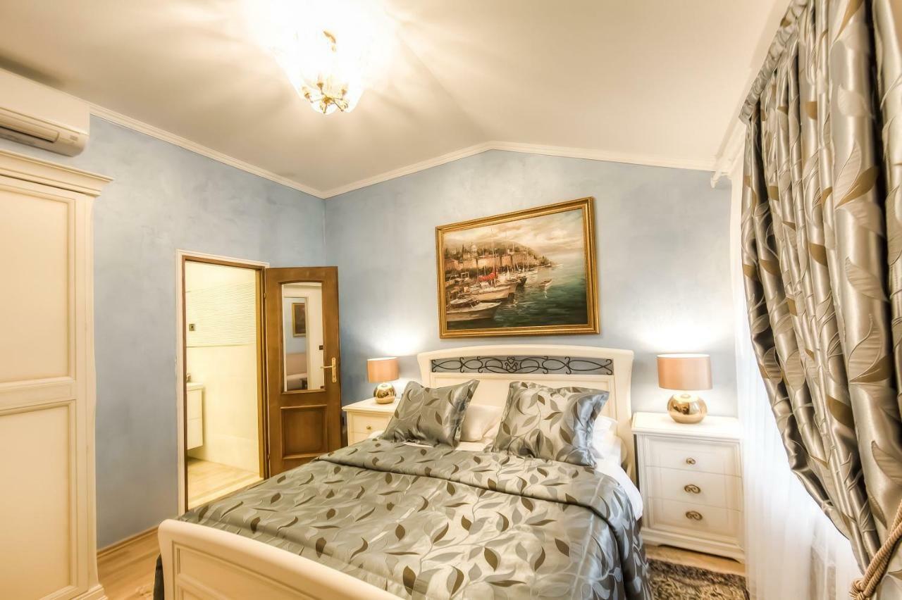 Villa Hasi Poreč Buitenkant foto