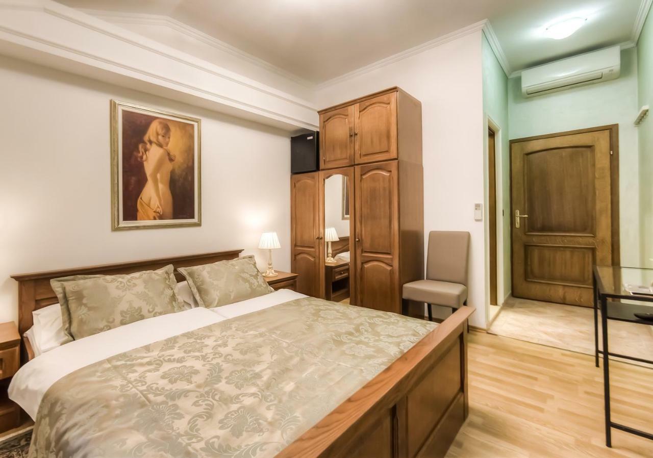 Villa Hasi Poreč Buitenkant foto