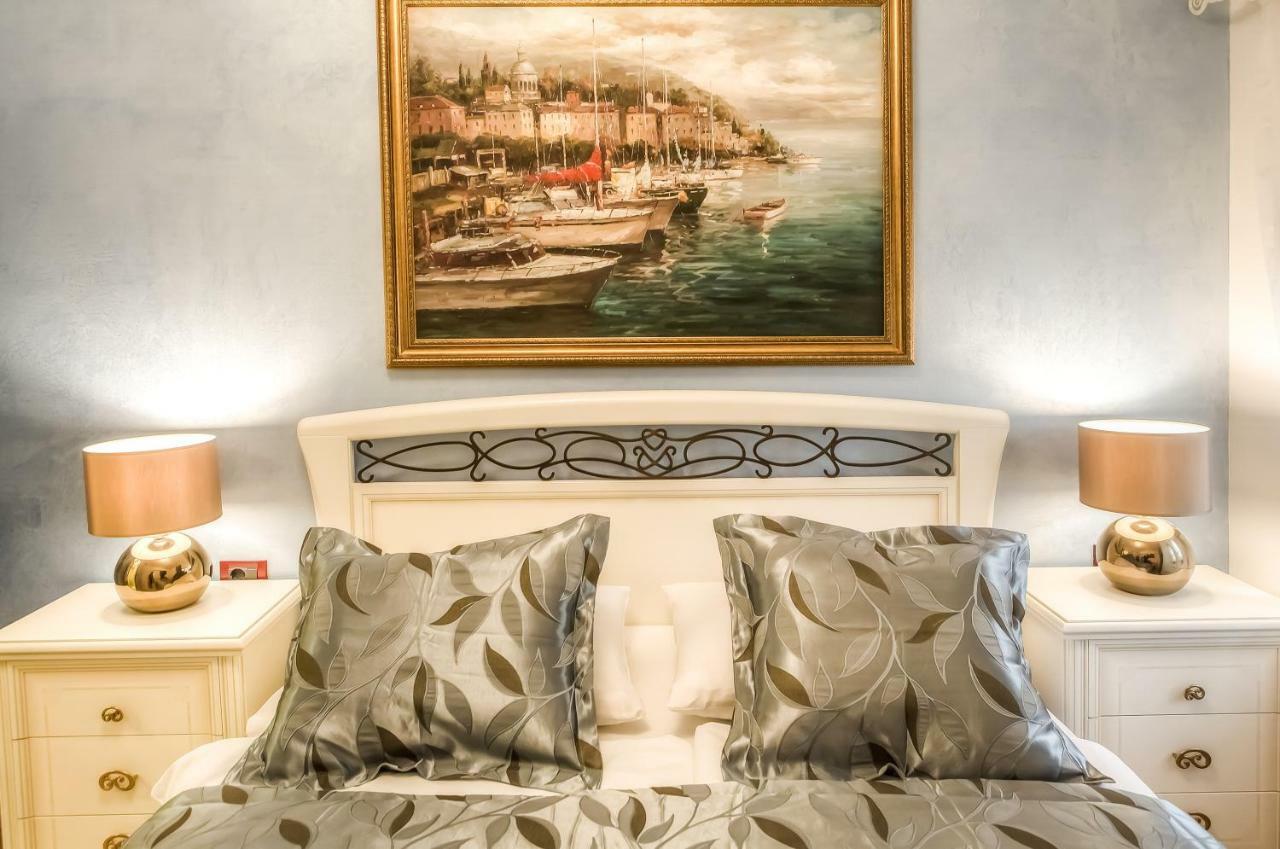 Villa Hasi Poreč Buitenkant foto